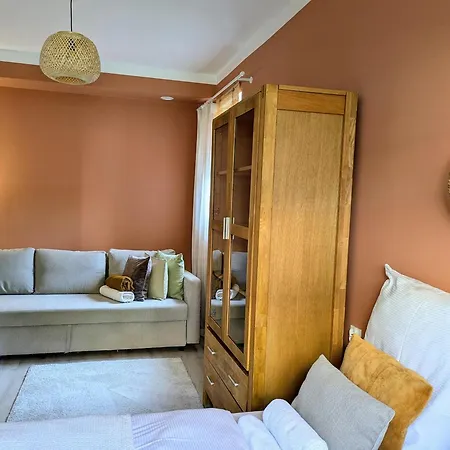 By The River, Sauna Included * 科沃布热格