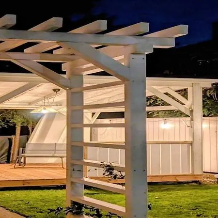 公寓 By The River, Sauna Included